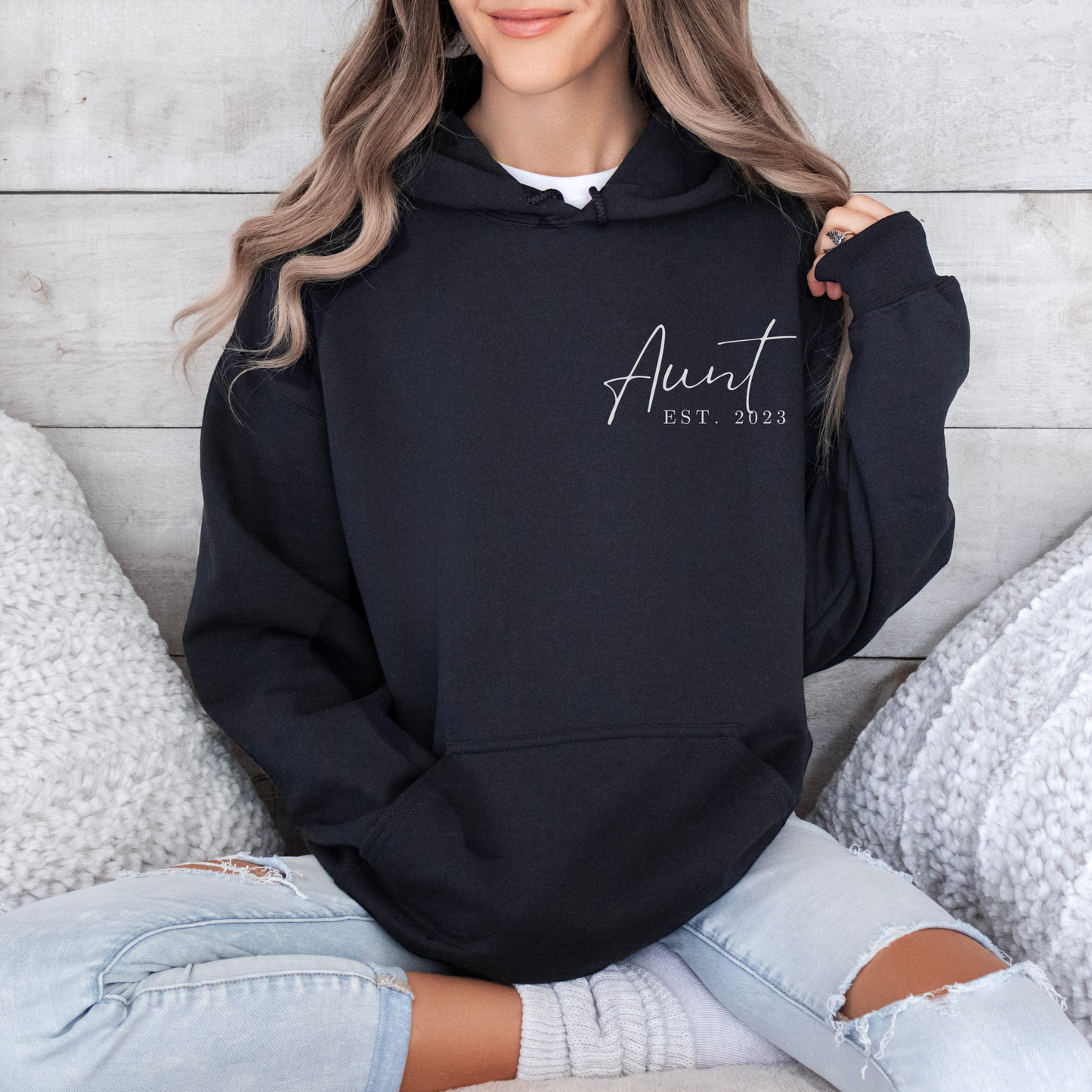 Custom Aunt EST Hoodie, Personalized Kids Names On Sleeve